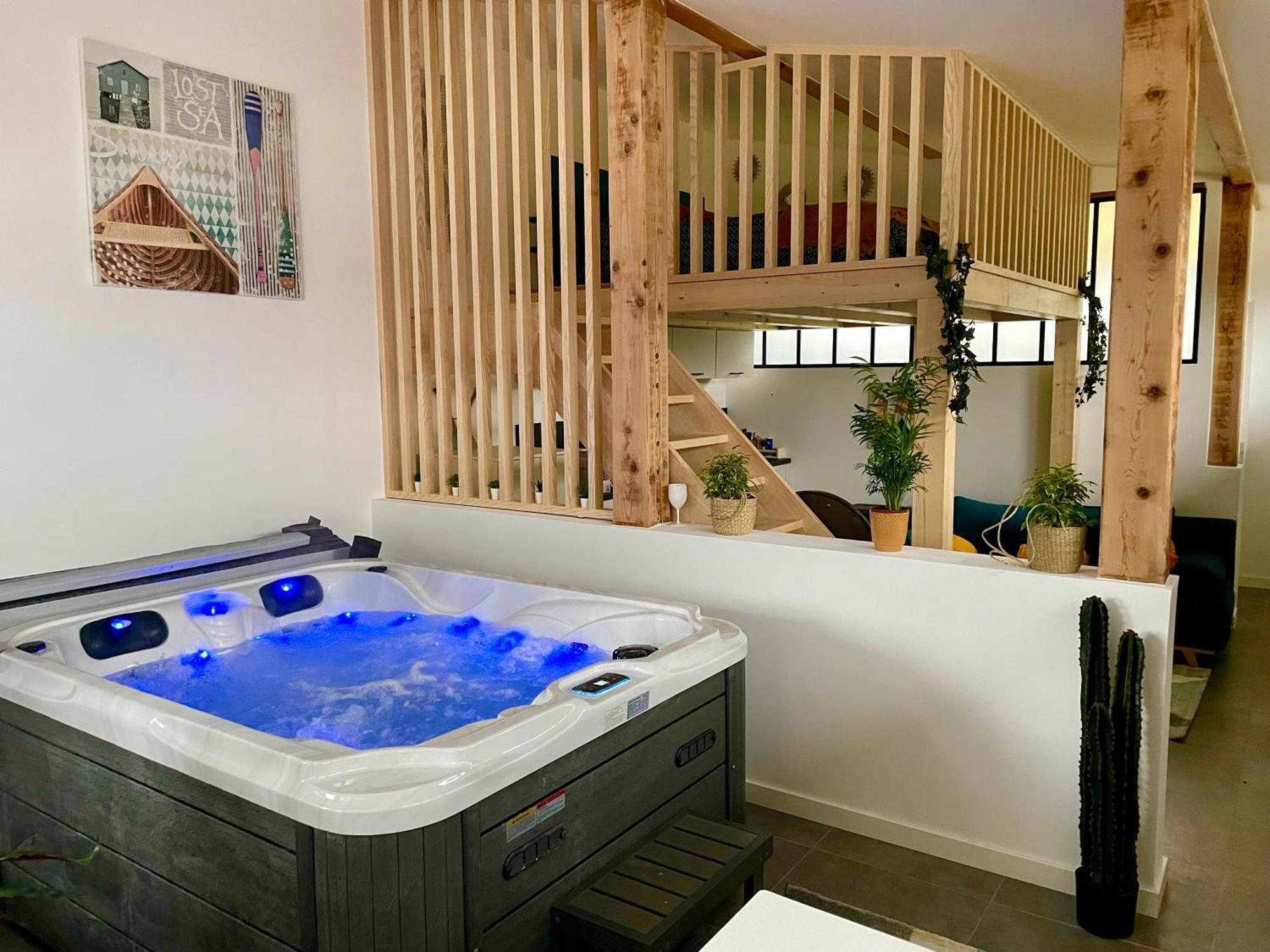 Loft Avec Jacuzzi Et Terrasse Prives Apartman Sévrier Kültér fotó